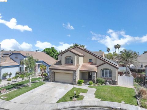 Photo of 2459 Del Mar Ct, Discovery Bay, CA 94505 (MLS # 41128209)