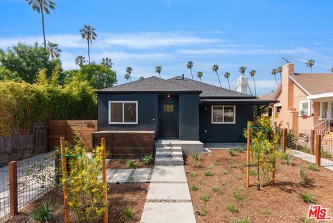 Photo of 1405 N Coronado Street, Los Angeles, CA 90026 (MLS # 26670571)