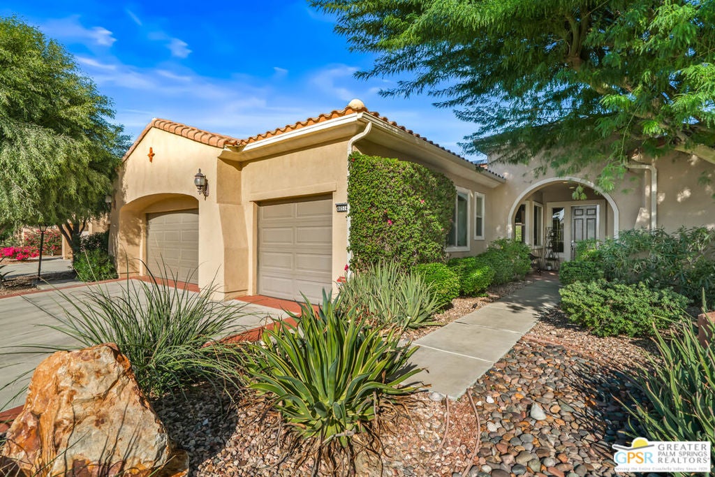 40514 Calle Estela