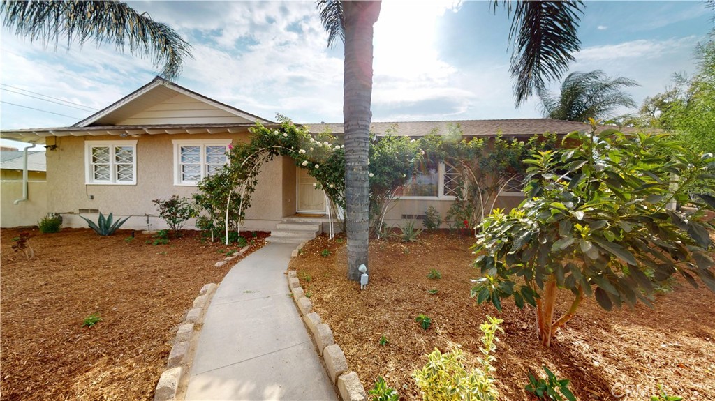 Must see beautiful home on a corner lot with great curb appeal. Family room with fireplace. In addition has a Bonus room. Great for office or workout room. Large backyard with patio, built in BBQ and RV parking. Great opportunity as this property has lot's of potential and great floorplan as well as spacious for large families. Buyers to assume Solar Panel Contract.