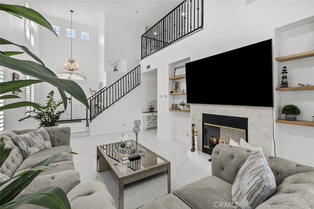 19329 Santa Maria Drive