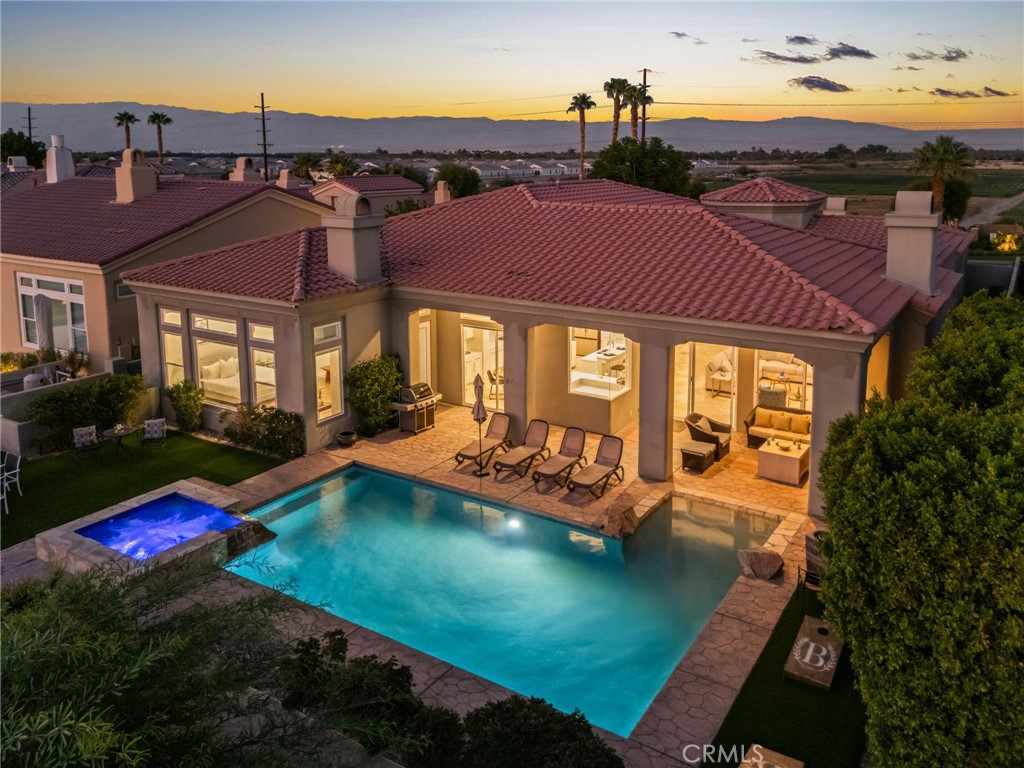 55675 Turnberry Way