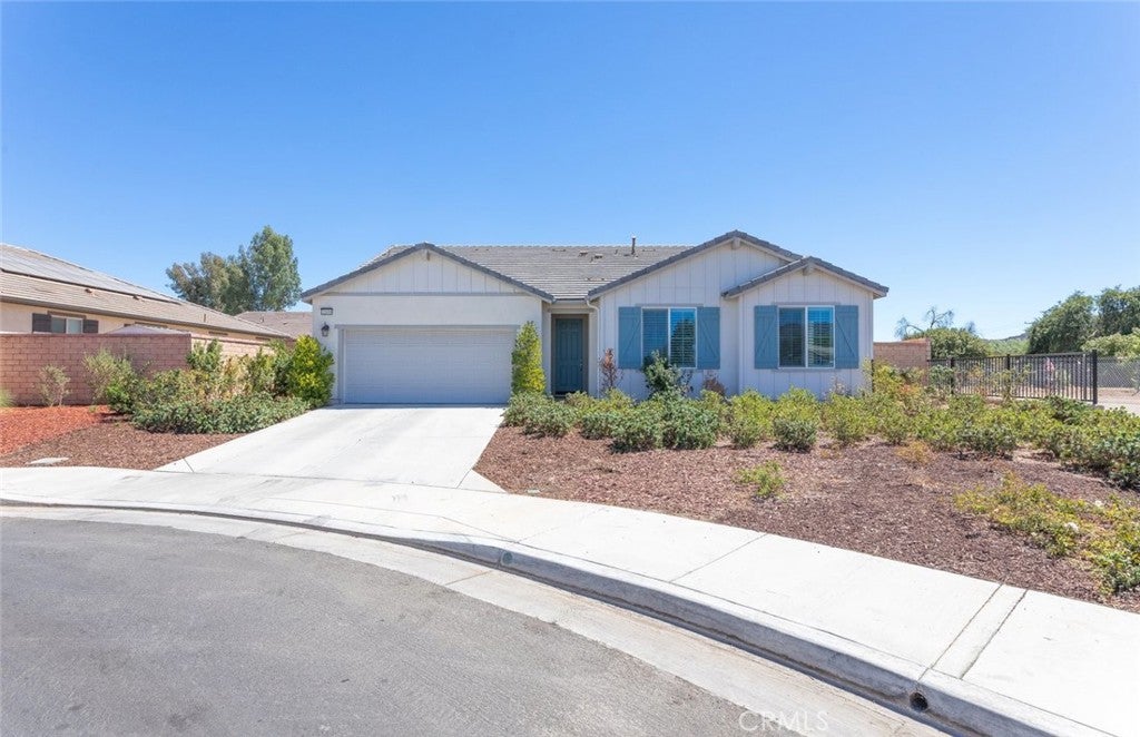 32690 Ascot Hill