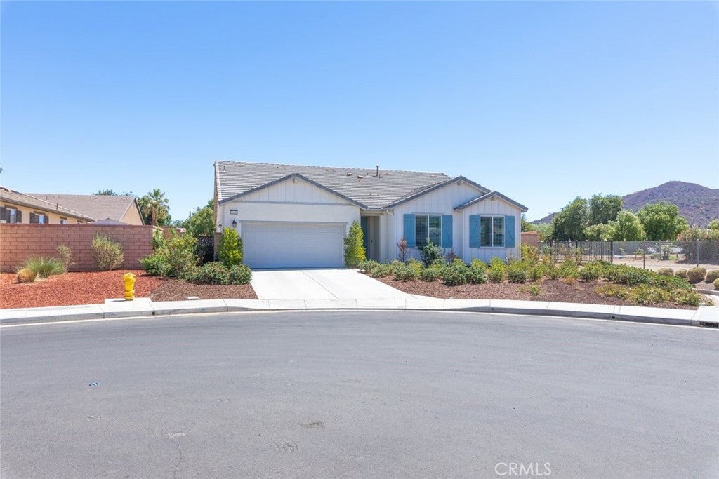 32690 Ascot Hill