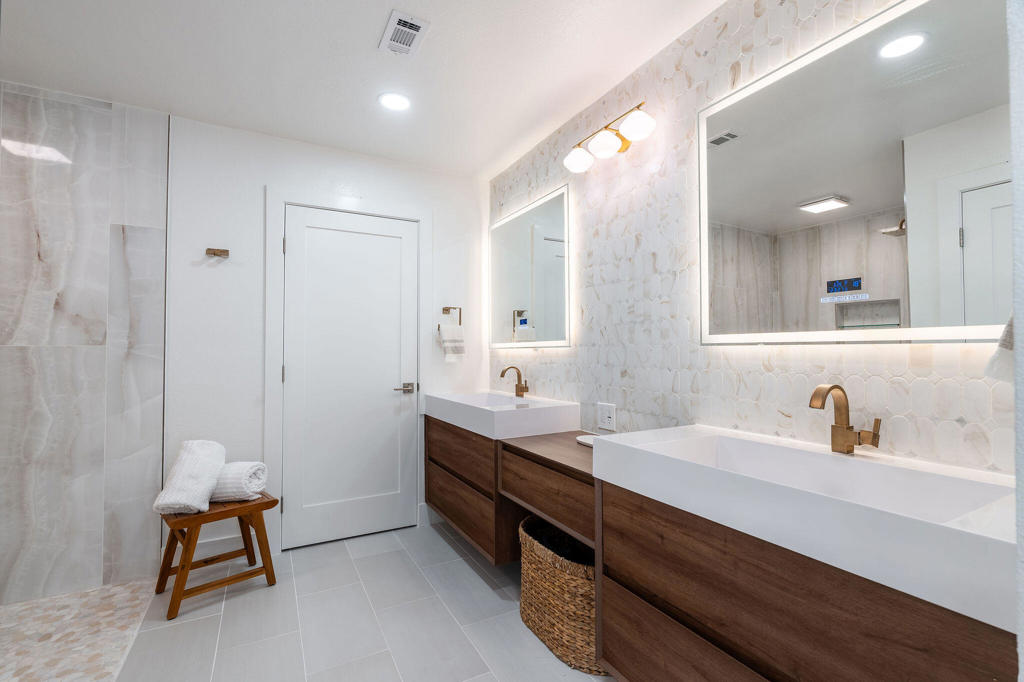 Tahquitz River Estat - Residential