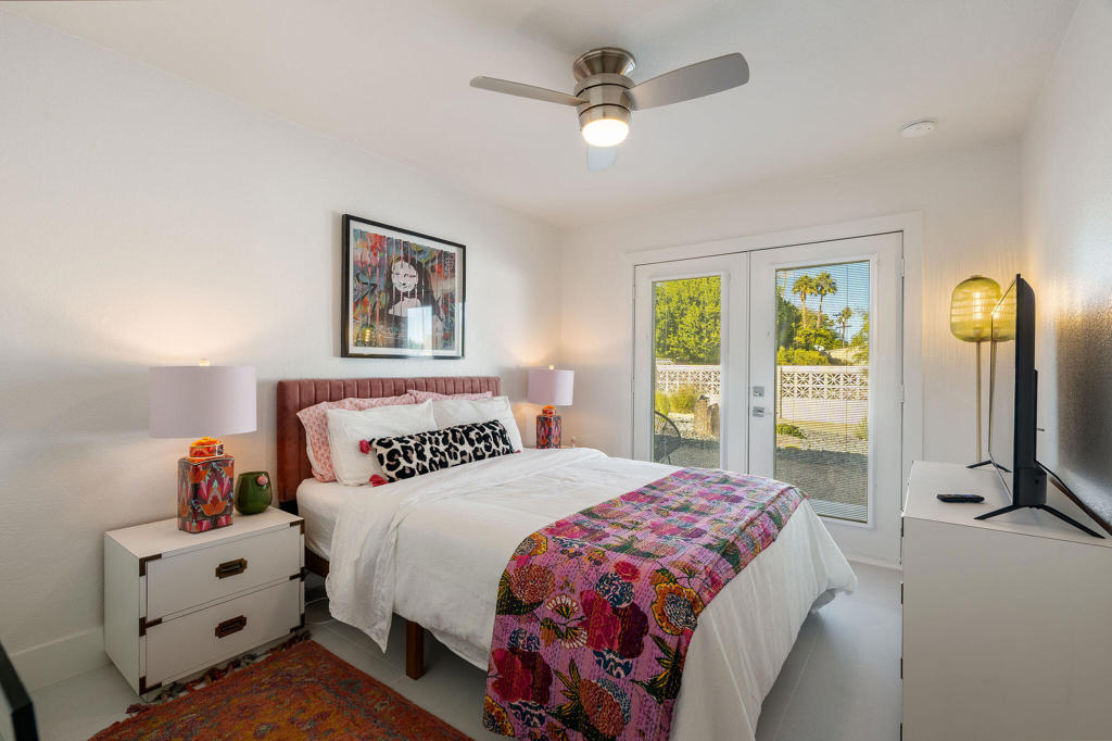 Tahquitz River Estat - Residential