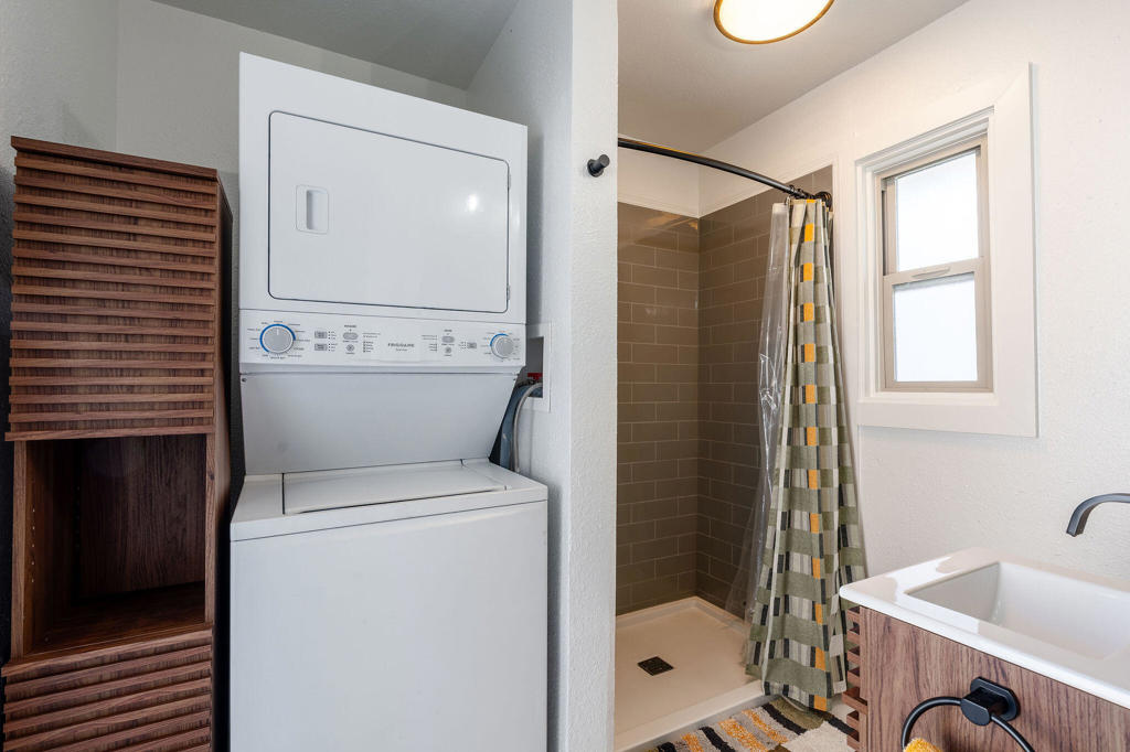 Tahquitz River Estat - Residential