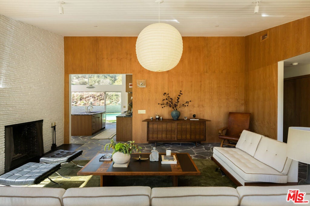 8141 Cornett Drive