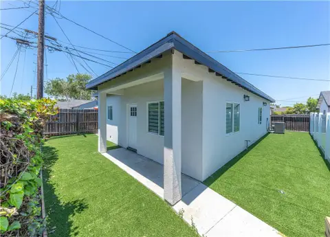 MLS: OC26140984