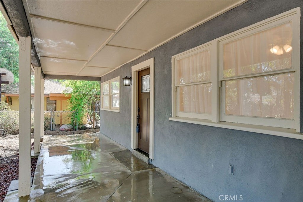 3527 N Mills