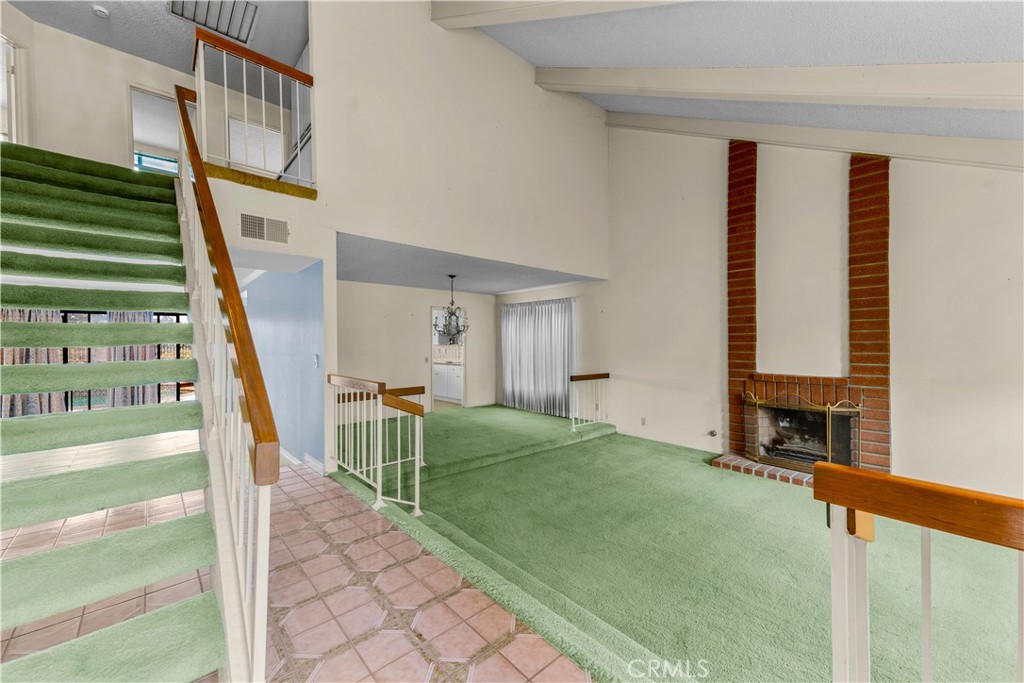 22244 Croll Court