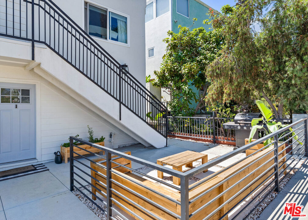 33751 Silver Lantern Street