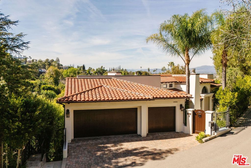 13551 Cheltenham Drive