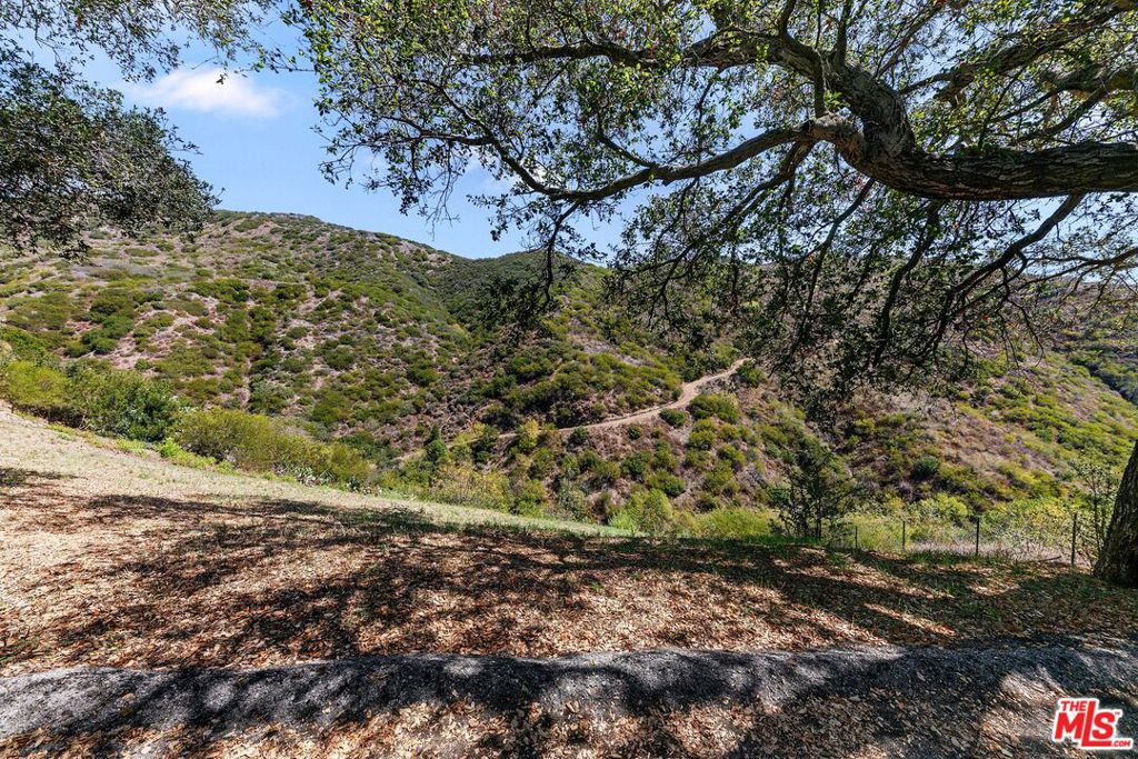 26557 Ocean View Dr