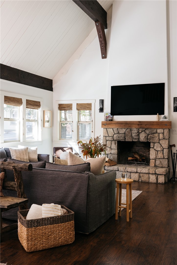 Arrowhead Woods (AWHW) - Residential