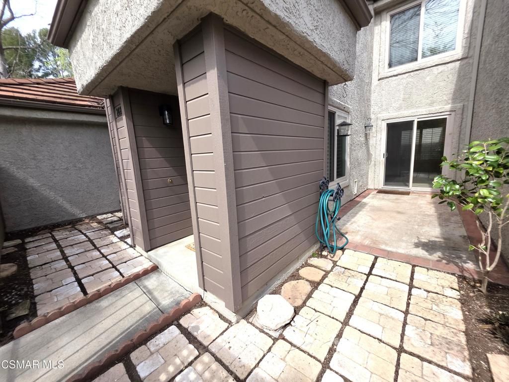 Photo of 268 Via Colinas, Thousand Oaks, CA 91362 (MLS # 226001172)