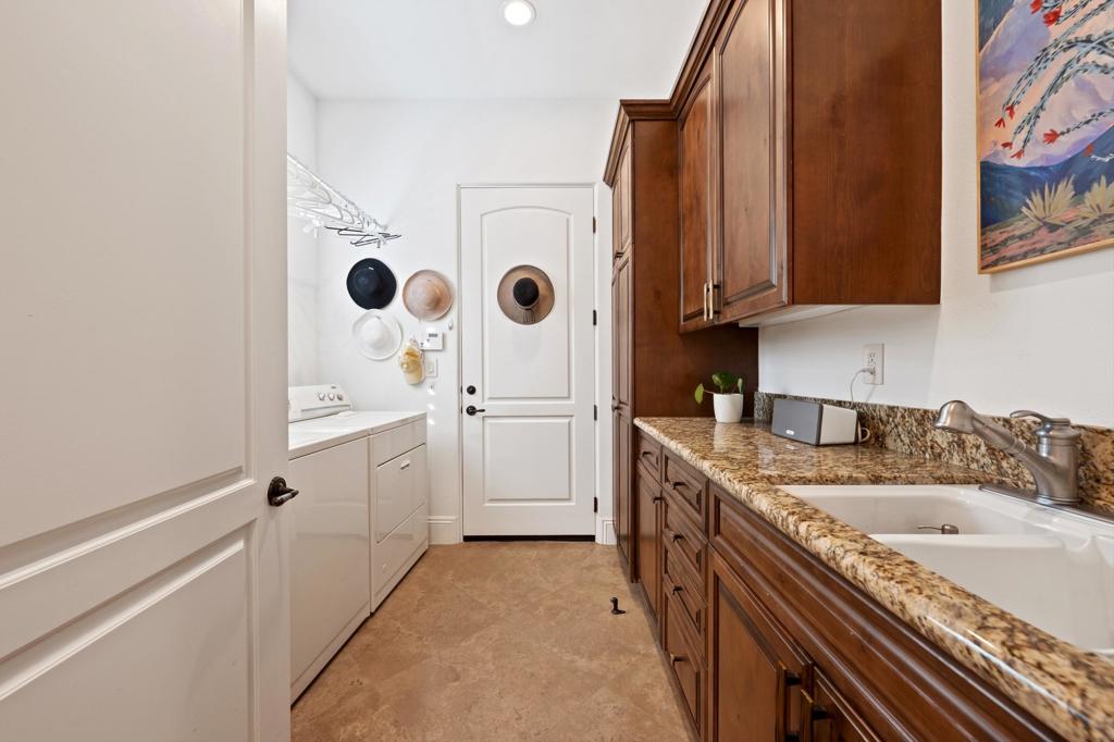 Andalusia at CM - Residential