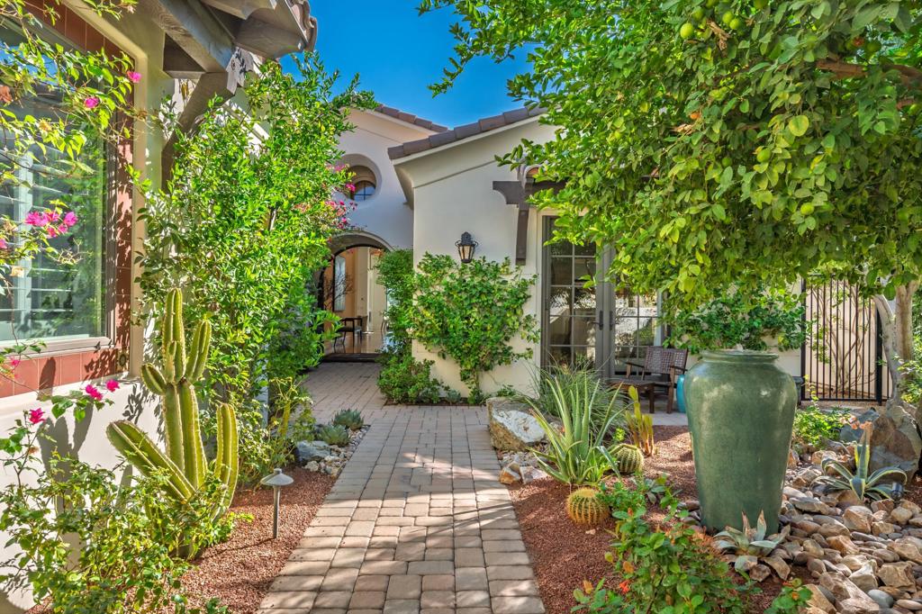 Andalusia at CM - Residential