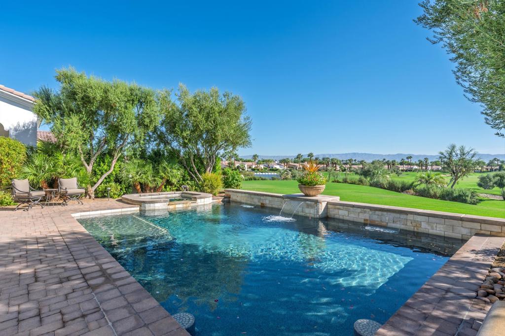 Andalusia at CM - Residential