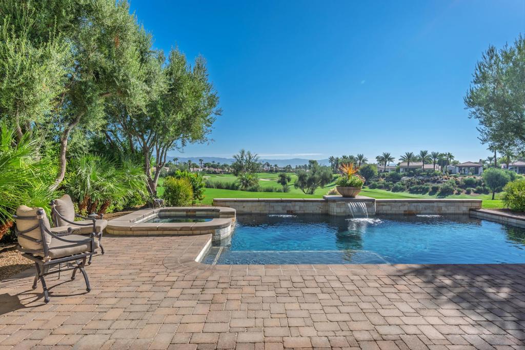 Andalusia at CM - Residential
