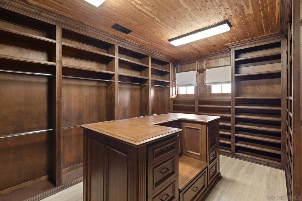 Rancho Santa Fe - Residential