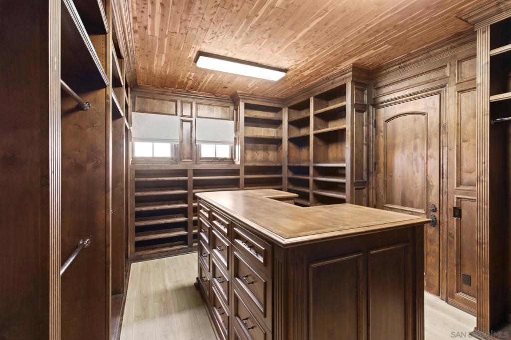 Rancho Santa Fe - Residential