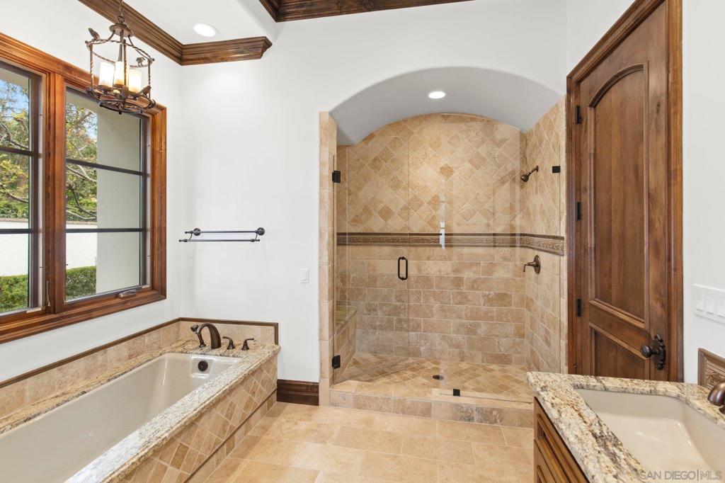 Rancho Santa Fe - Residential