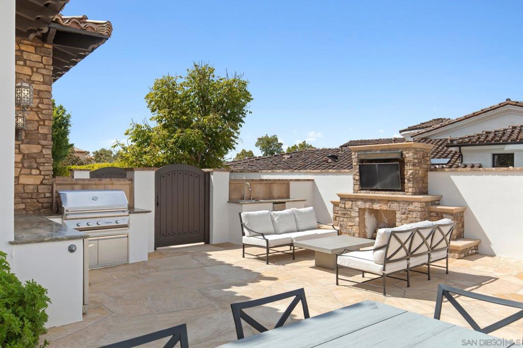 Rancho Santa Fe - Residential