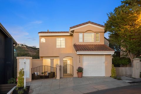 Photo of 5668 5668 Buena Vista Ave Ave, Oakland, CA 94618 (MLS # 41122478)