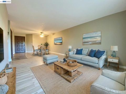 Photo of 47112 Warm Springs Blvd #225, Fremont, CA 94539 (MLS # 41128639)
