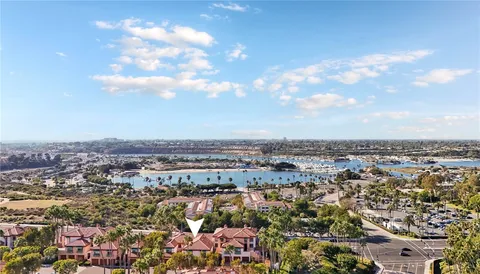 128 Villa Point Dr, Newport Beach, CA 92660 - MLS#: NP26053554