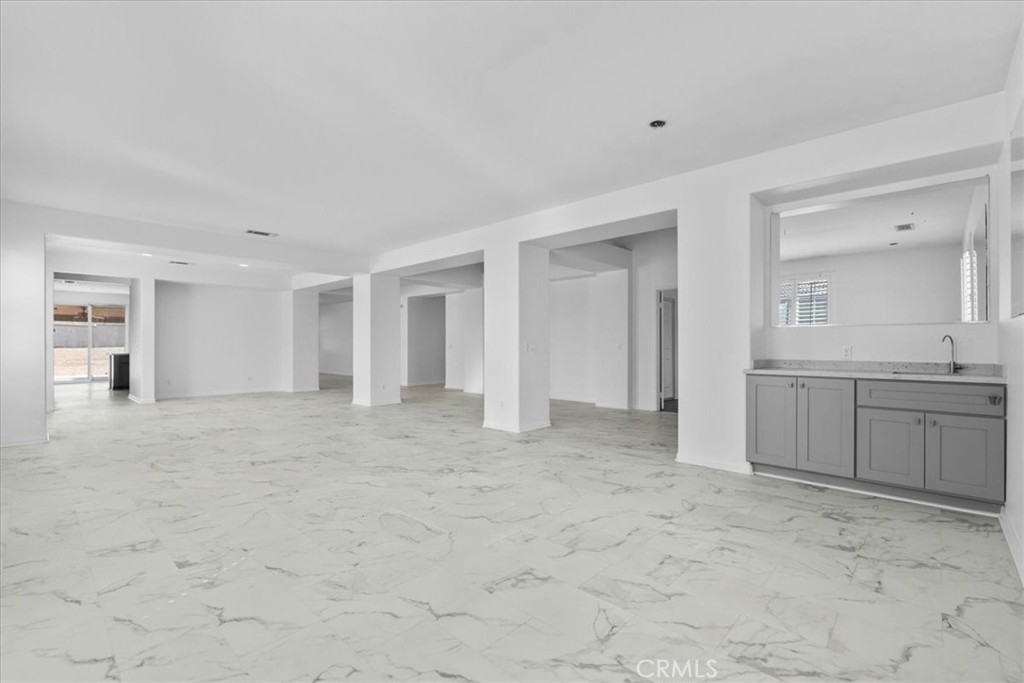 19173 Rocky Summit Drive