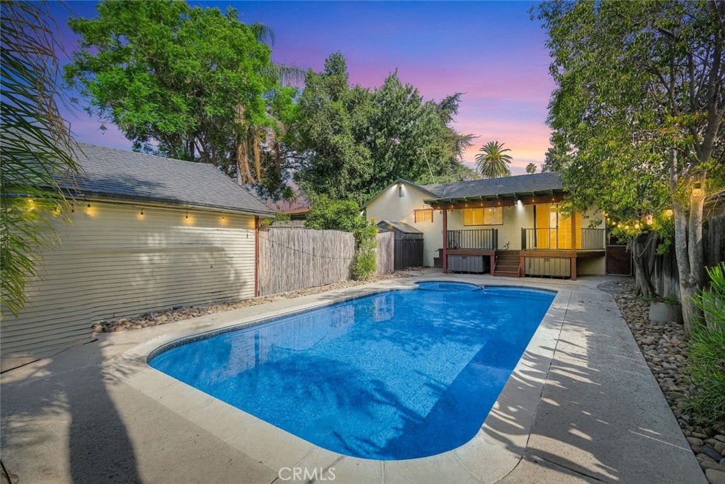 628 W Fern Avenue