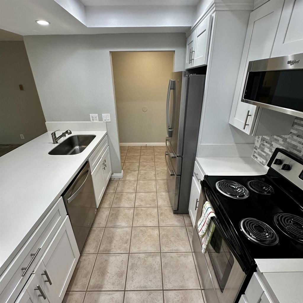 178 Fourth Avenue 12