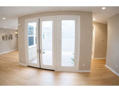 Tiny photo for 4073 Galapagos Way Way, Oxnard, CA 93035 (MLS # CV26020220)