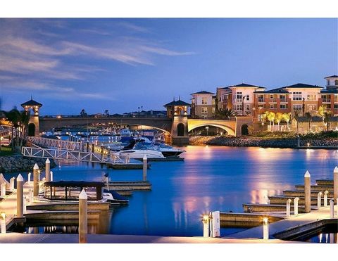 Photo of 4073 Galapagos Way Way, Oxnard, CA 93035 (MLS # CV26020220)