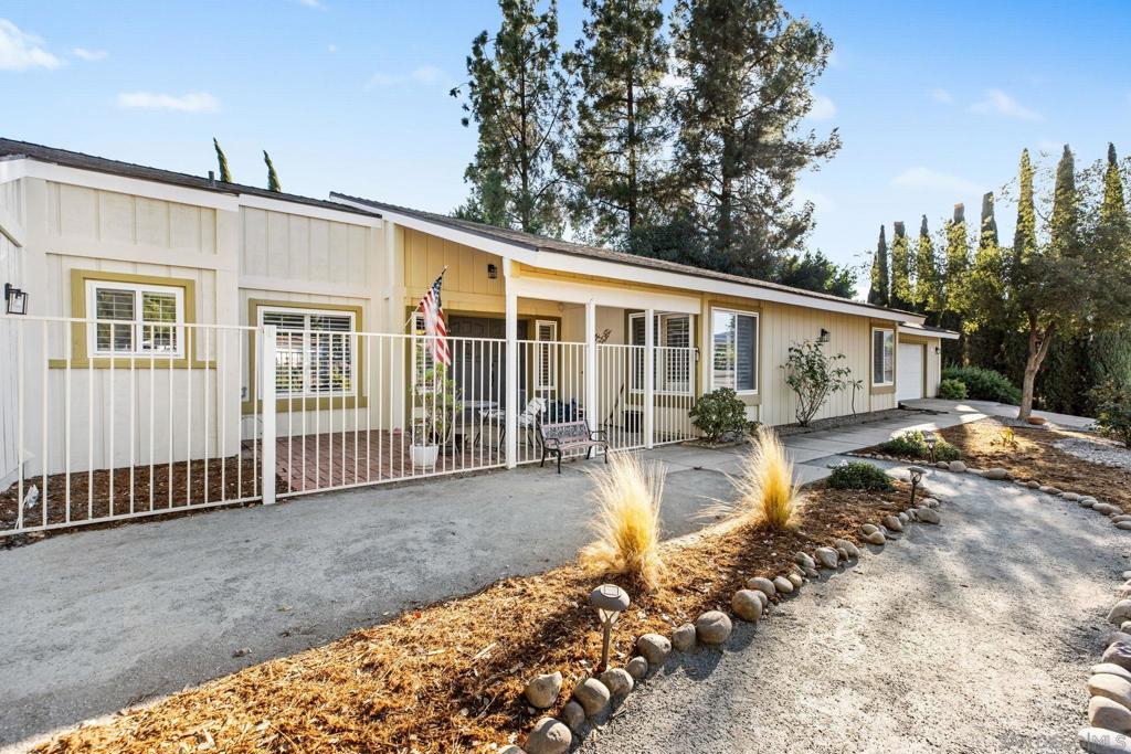 Ramona - Residential