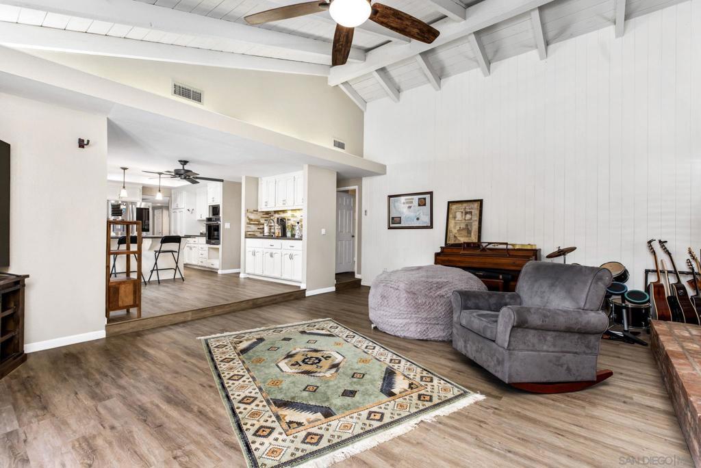 Ramona - Residential