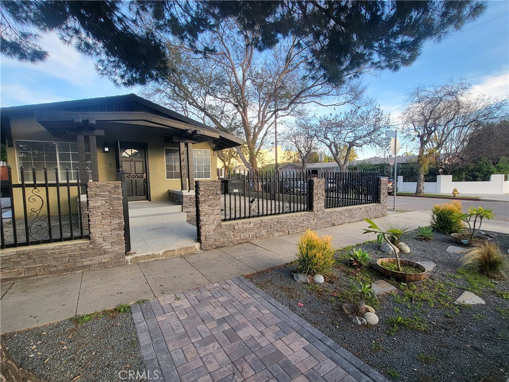 4401 La Clede Avenue