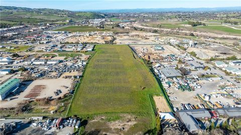 Tiny photo for 0 Volpi Ysabel Road, Paso Robles, CA 93446 (MLS # NS26007873)