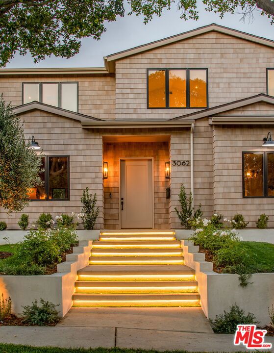 3062 Dannyhill Drive
