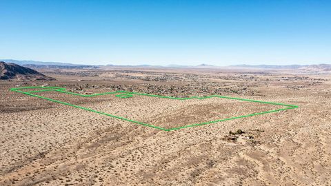 Photo of 125 Utah Trail, 29 Palms, CA 92277 (MLS # 219143581PS)
