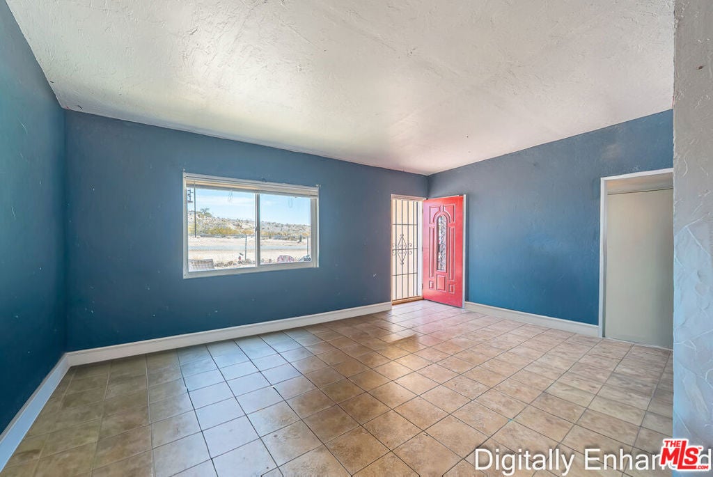 72377 Nicolson Drive