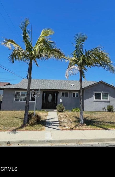 Photo of 861 Morro Way, Oxnard, CA 93033 (MLS # V1-38016)