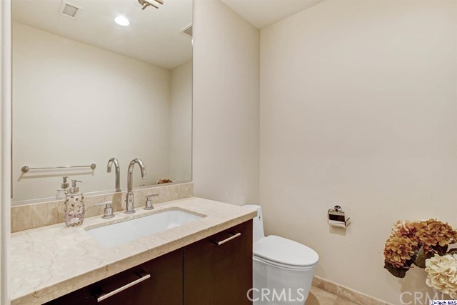 Not Applicable-105 - Residential Lease