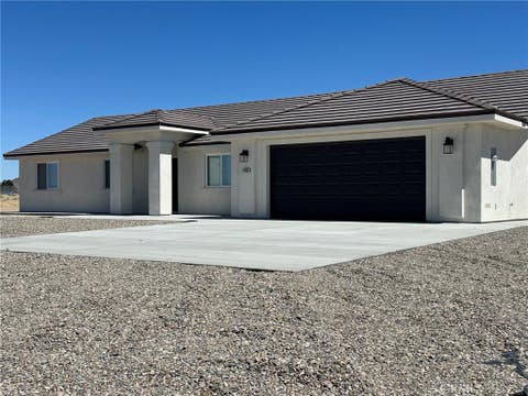 Photo of 24445 National Trails HWY, Oro Grande, CA 92368 (MLS # HD26166272)