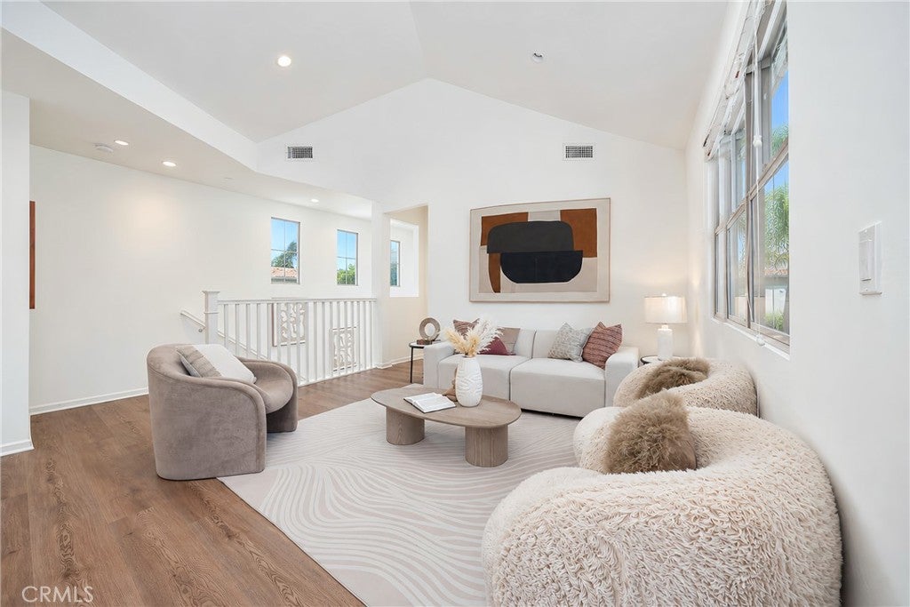 106 Bishop, Irvine CA 92620 - Photo 17