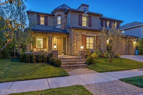 Photo of 6845 Shadow Wood Drive, Moorpark, CA 93021 (MLS # 226002428)