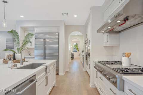 Tiny photo for 6845 Shadow Wood Drive, Moorpark, CA 93021 (MLS # 226002428)