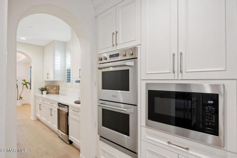 Tiny photo for 6845 Shadow Wood Drive, Moorpark, CA 93021 (MLS # 226002428)